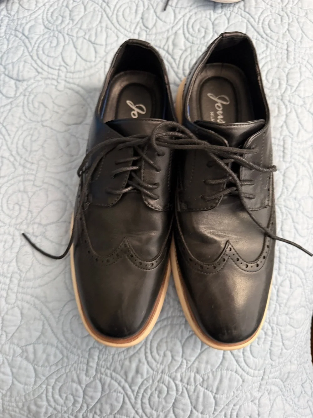 Jones New York Black Leather Brogue Derby Oxfords with Tan Sole